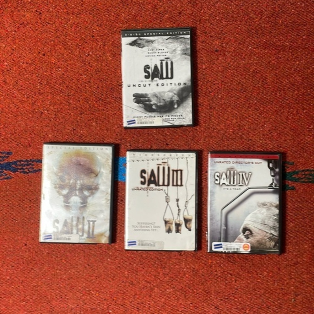 Saw 1-4‎ BlockBuster Uncut DVD Y2K Lot